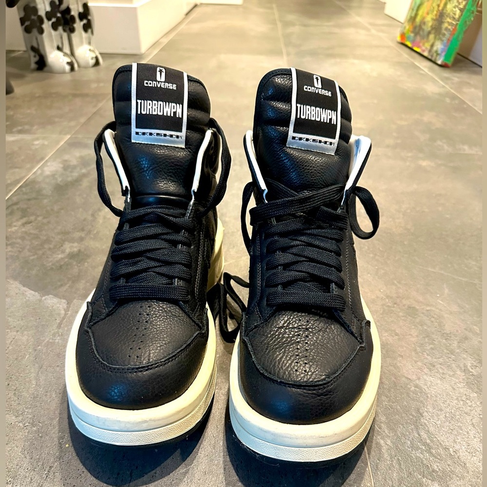 converse x Dark shadows 
by Rick Owens  size 43
never been worn